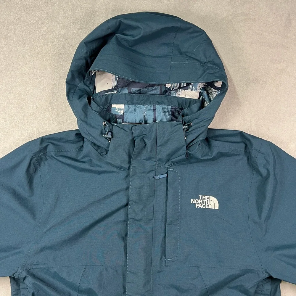 The North Face Lone Peak Triclimate 2 Jacket Mens M Blue‎ Outer Shell Rare Color